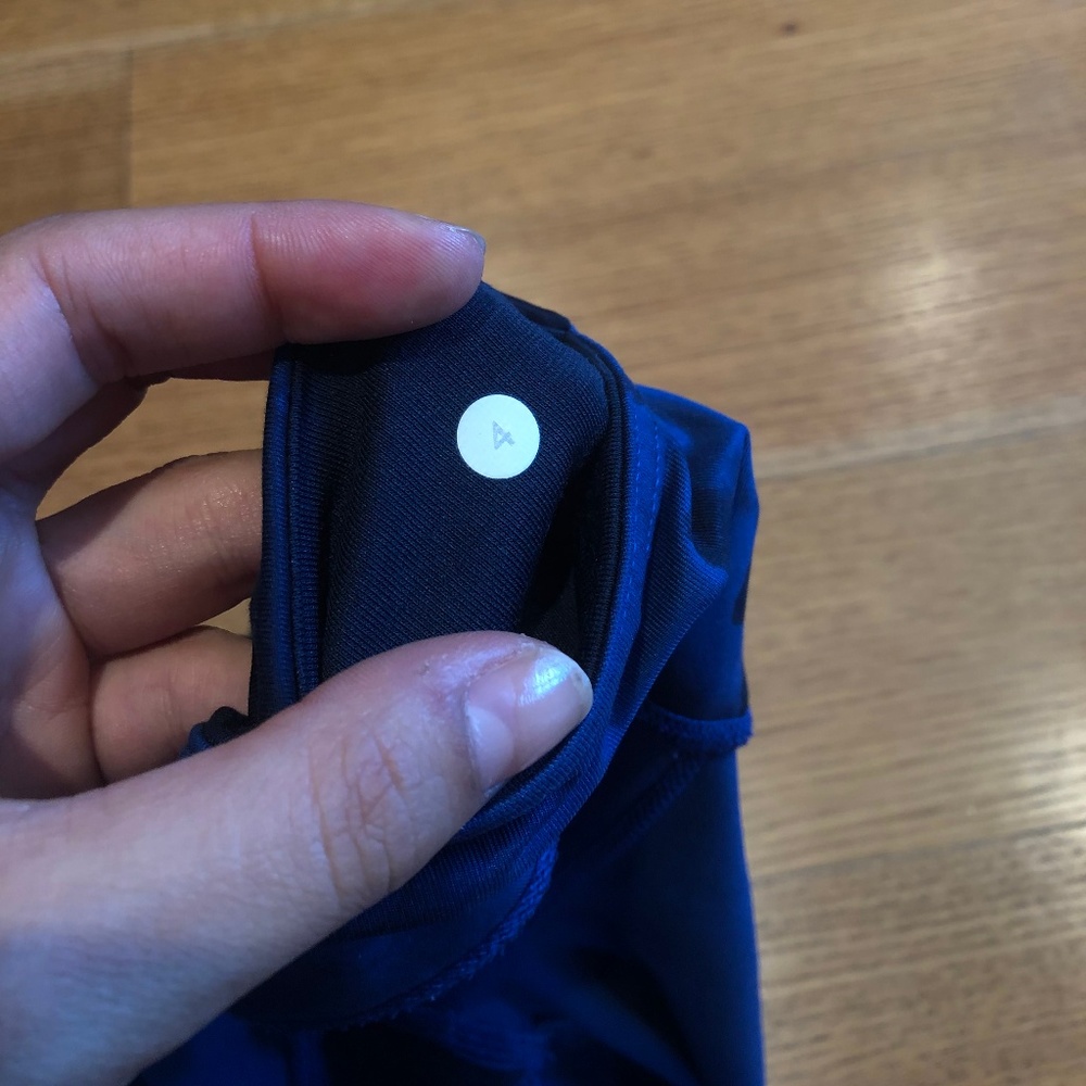 Lululemon Leggings | Floral Navy and Black Pattern - Picture 5 of 6